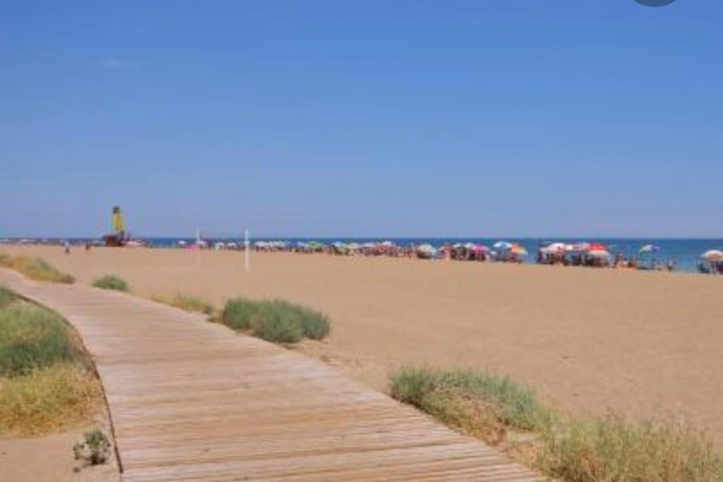 Apartamento En Primera Linea De Playa Denia Eksteriør bilde