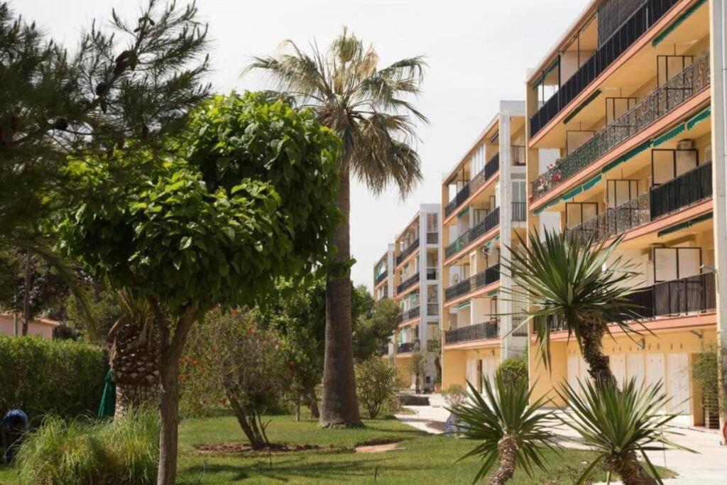 Apartamento En Primera Linea De Playa Denia Eksteriør bilde