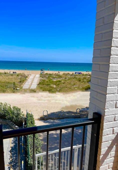 Apartamento En Primera Linea De Playa Denia Eksteriør bilde
